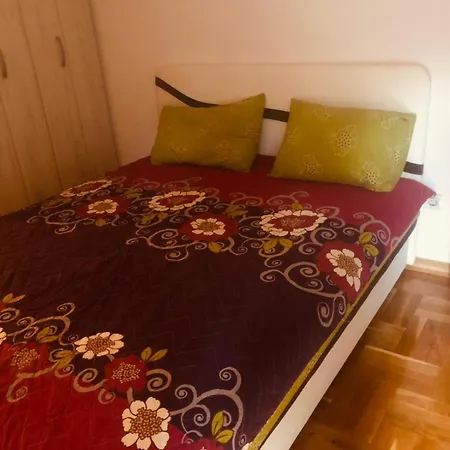 Apartman Pogdorica Apartment *